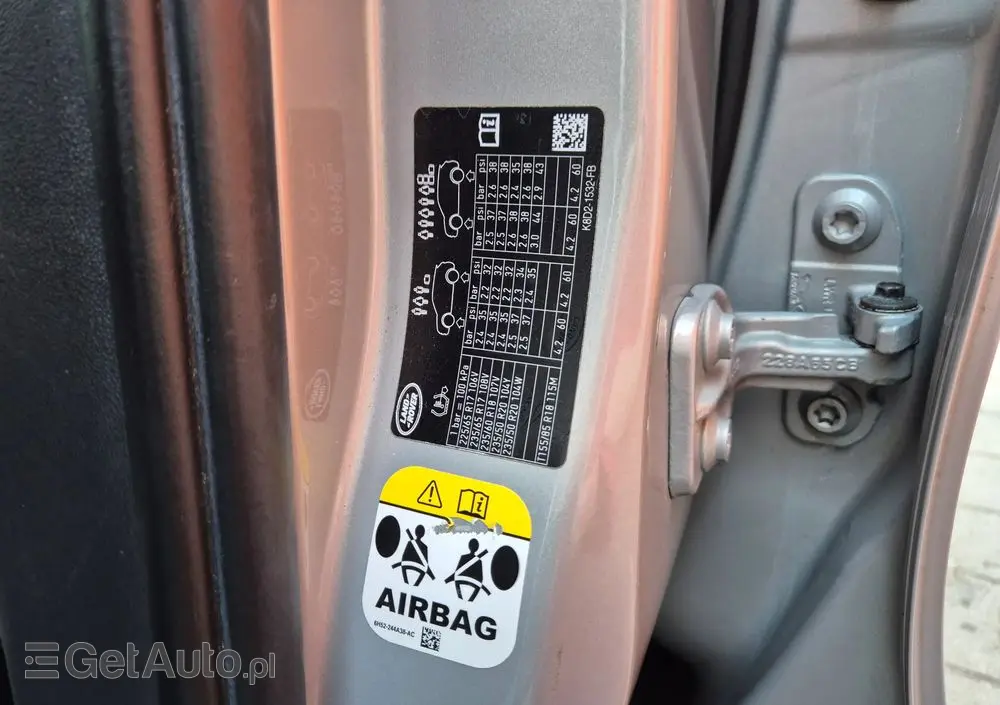 LAND ROVER Range Rover Evoque D150 R-Dynamic S