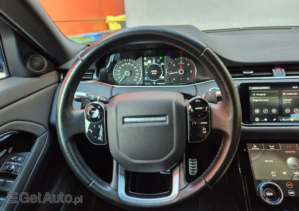 LAND ROVER Range Rover Evoque D150 R-Dynamic S