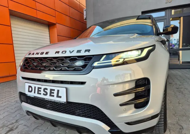 LAND ROVER Range Rover Evoque D150 R-Dynamic S