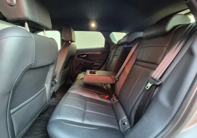 LAND ROVER Range Rover Evoque D150 R-Dynamic S