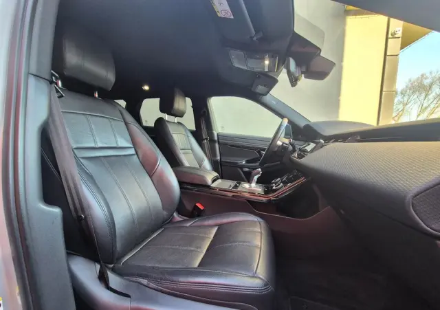 LAND ROVER Range Rover Evoque D150 R-Dynamic S