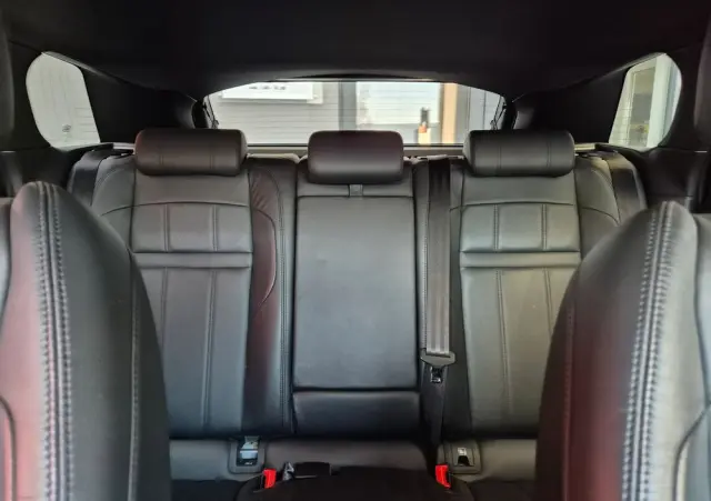 LAND ROVER Range Rover Evoque D150 R-Dynamic S