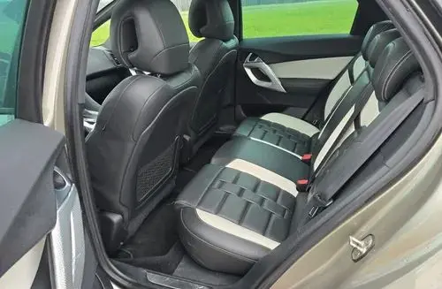 CITROEN DS5 