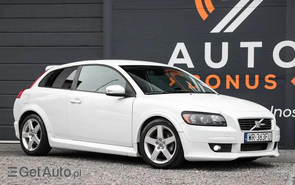 VOLVO C30 2.0D R-Design