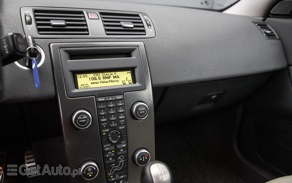 VOLVO C30 2.0D R-Design