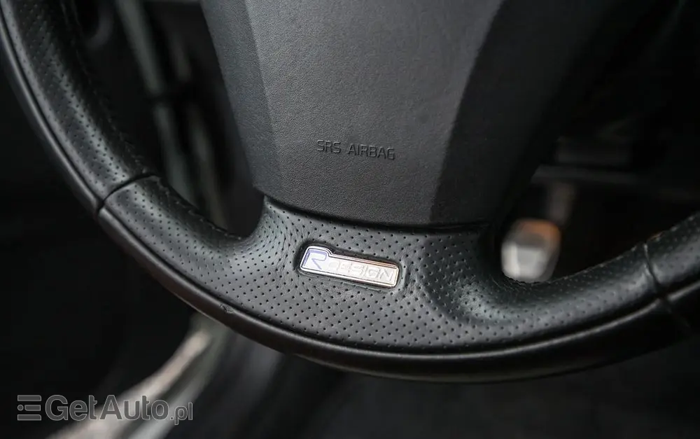 VOLVO C30 2.0D R-Design