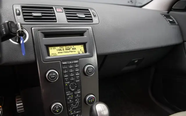 VOLVO C30 2.0D R-Design