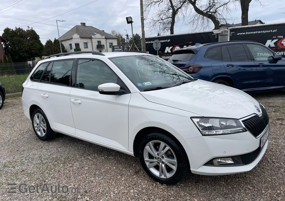 SKODA Fabia 1.0 TSI Ambition