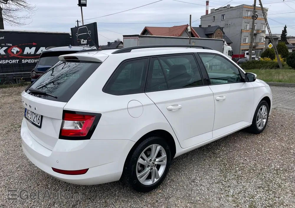 SKODA Fabia 1.0 TSI Ambition