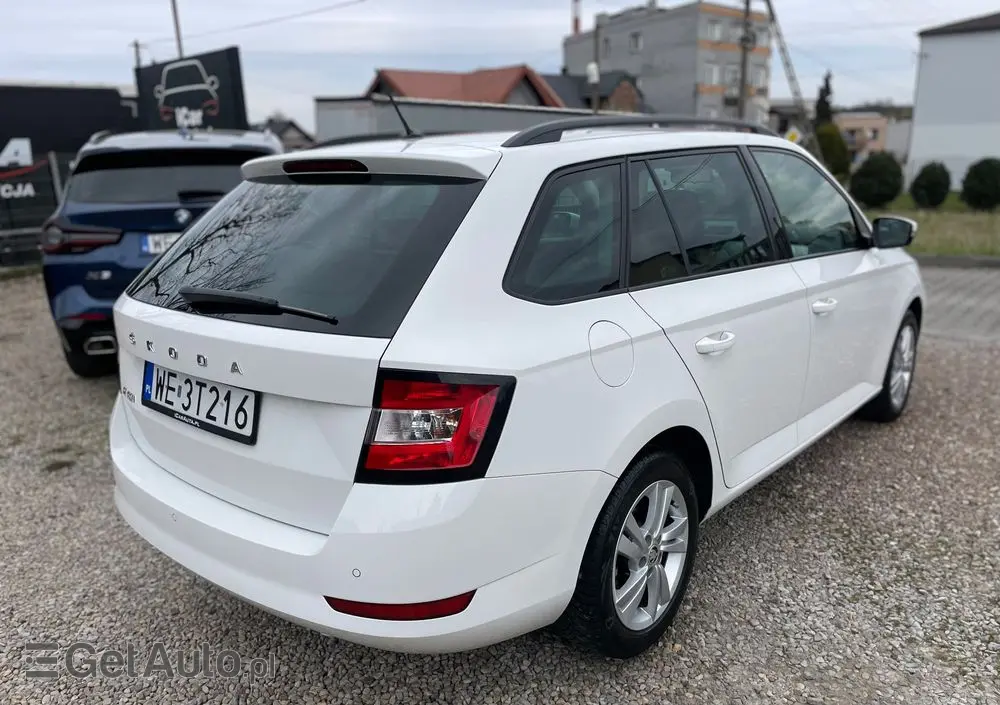 SKODA Fabia 1.0 TSI Ambition