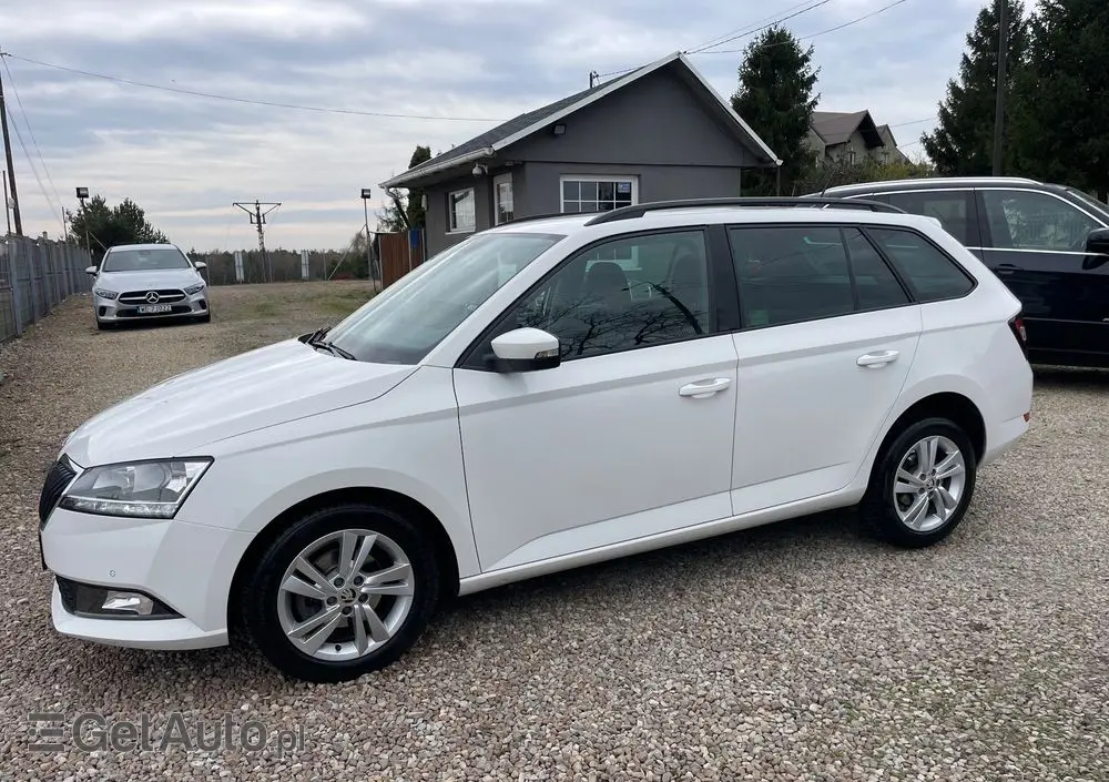SKODA Fabia 1.0 TSI Ambition