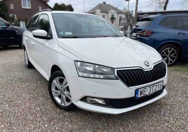 SKODA Fabia 1.0 TSI Ambition