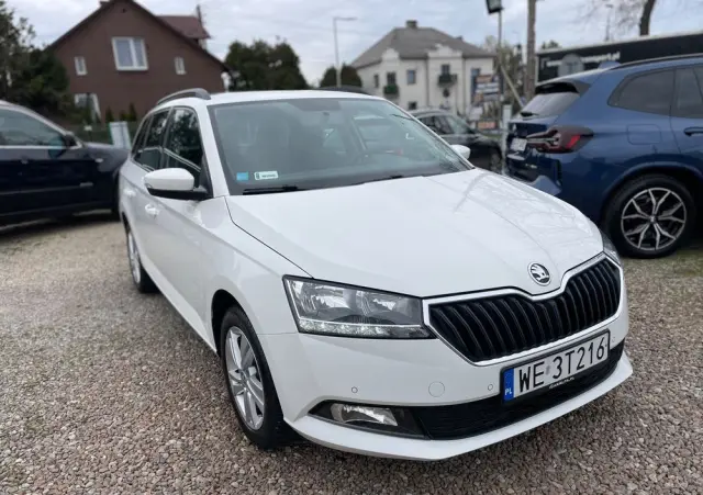 SKODA Fabia 1.0 TSI Ambition