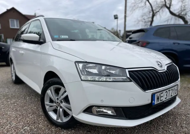 SKODA Fabia 1.0 TSI Ambition