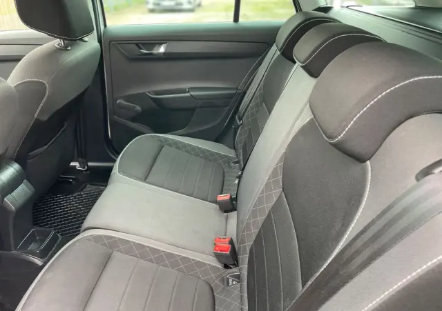 SKODA Fabia 1.0 TSI Ambition