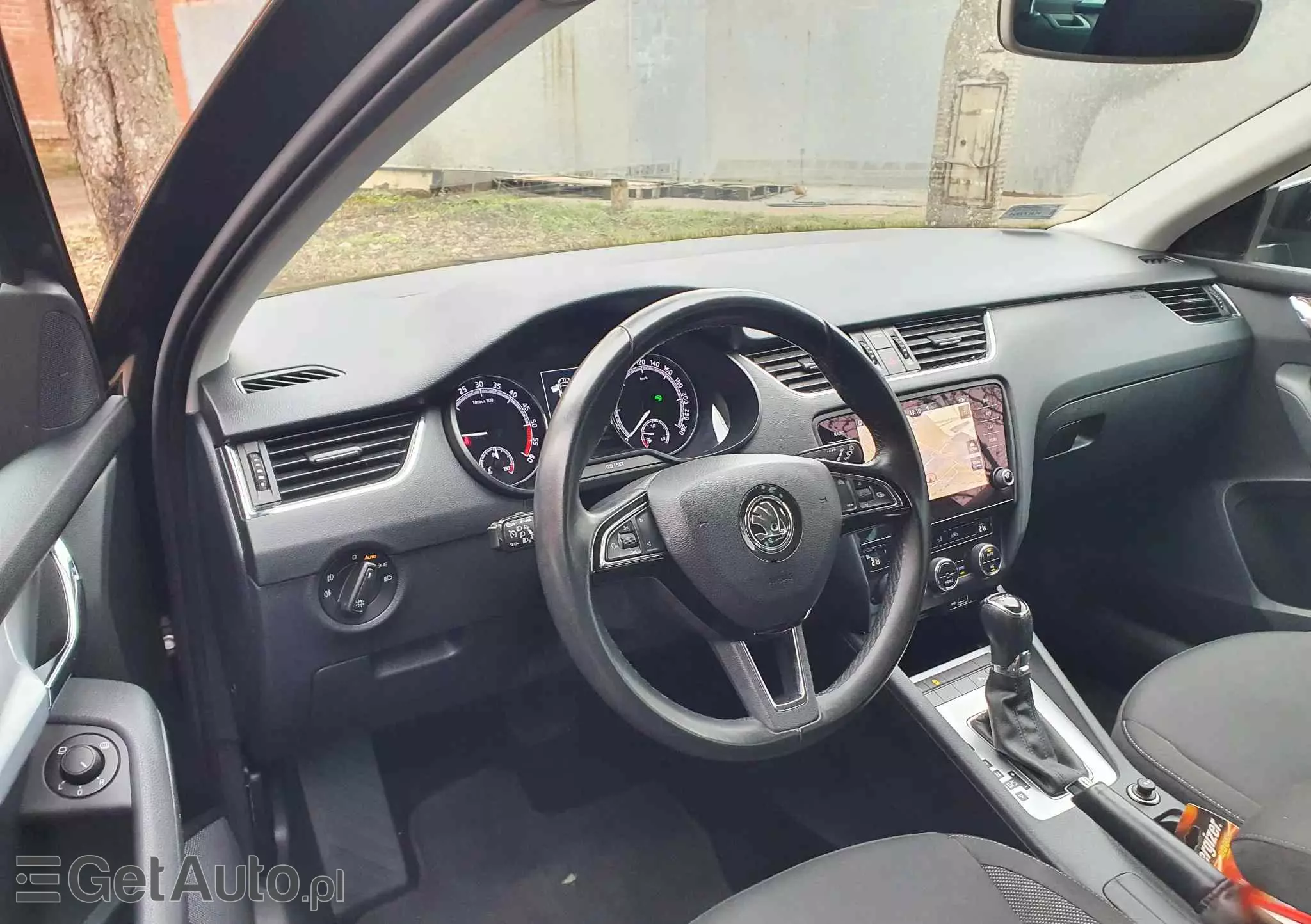 SKODA Octavia 2.0 TDI Edition DSG