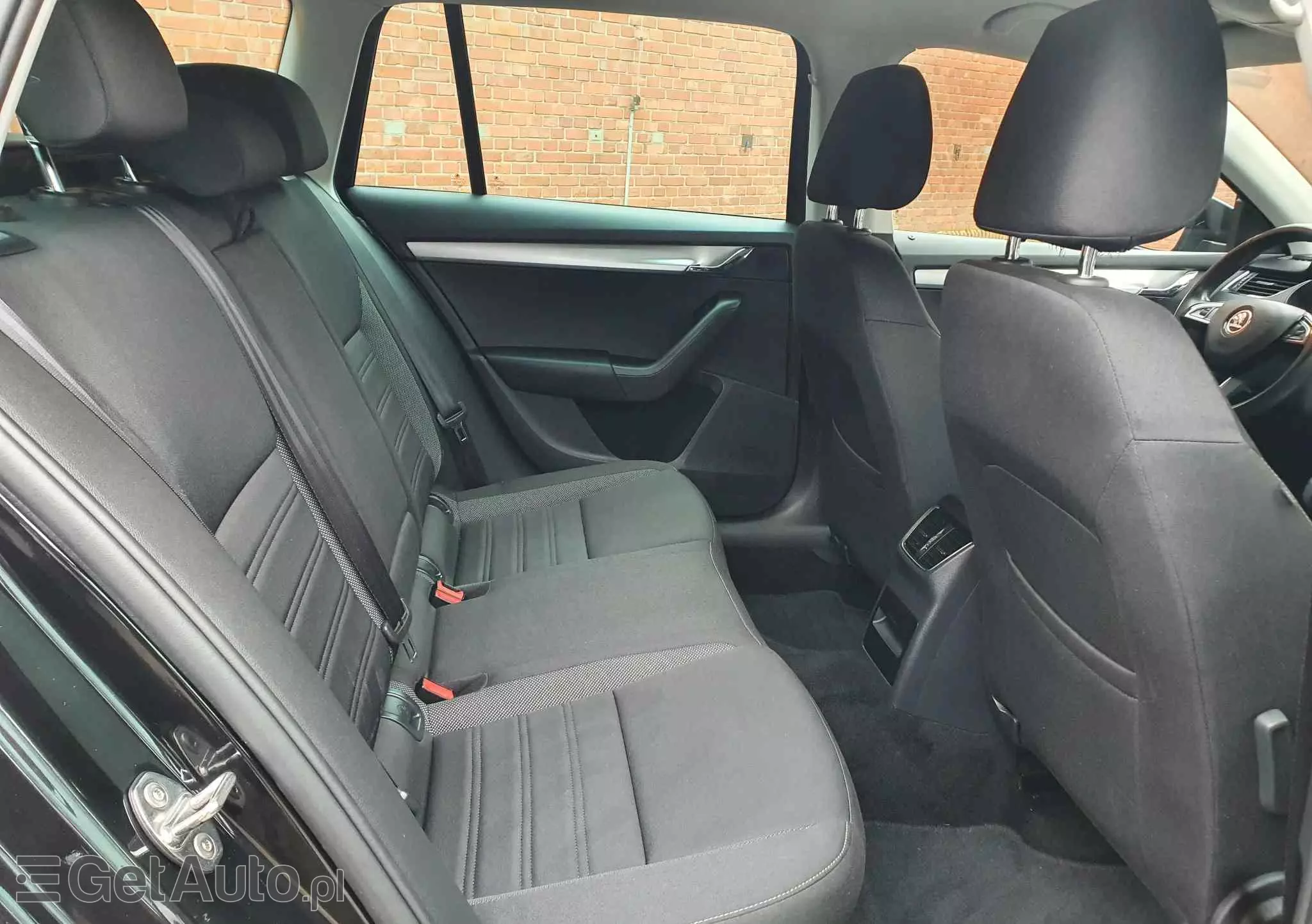 SKODA Octavia 2.0 TDI Edition DSG