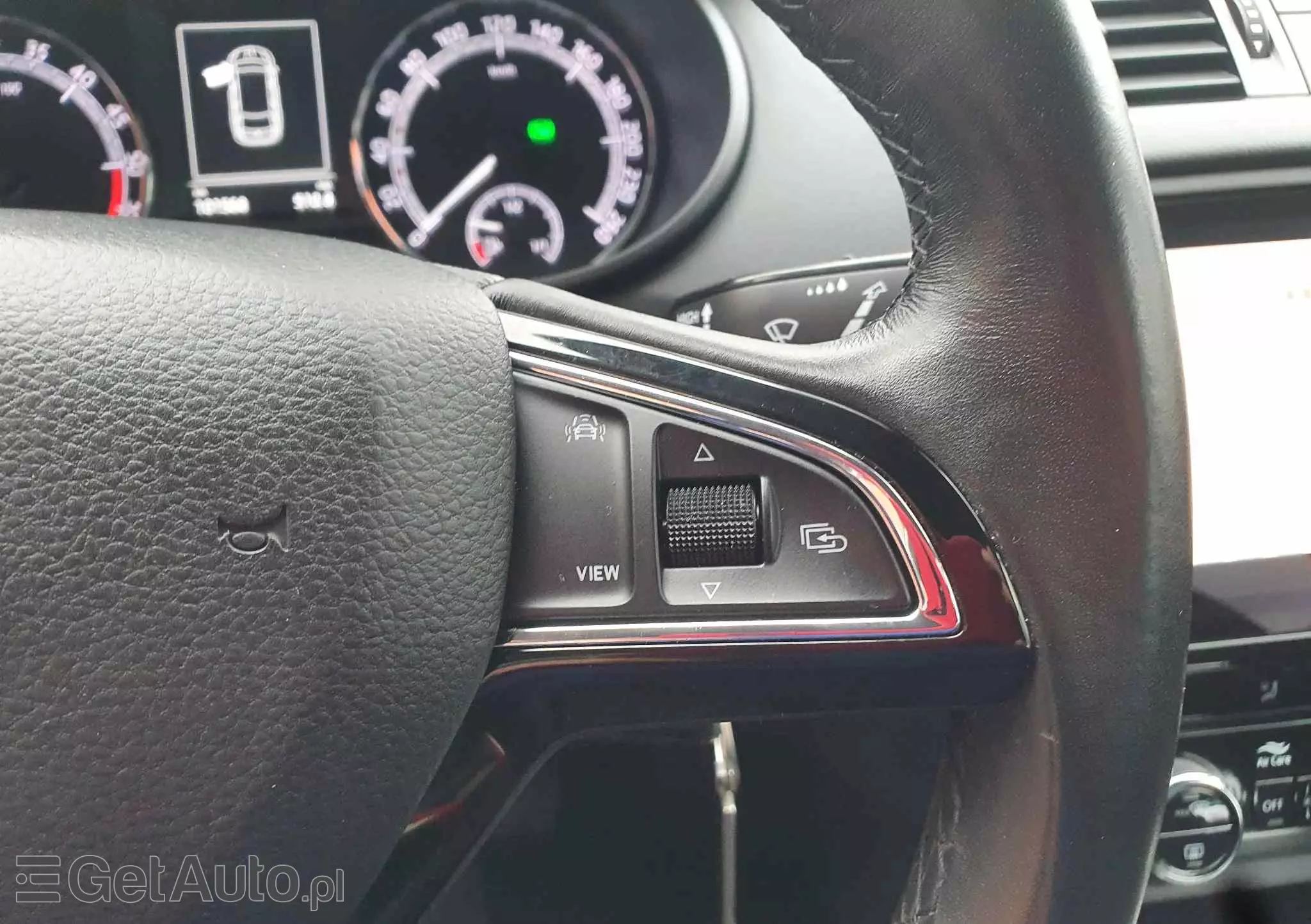 SKODA Octavia 2.0 TDI Edition DSG