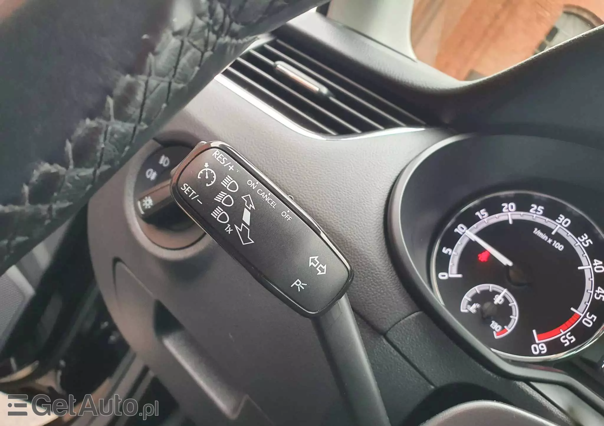 SKODA Octavia 2.0 TDI Edition DSG