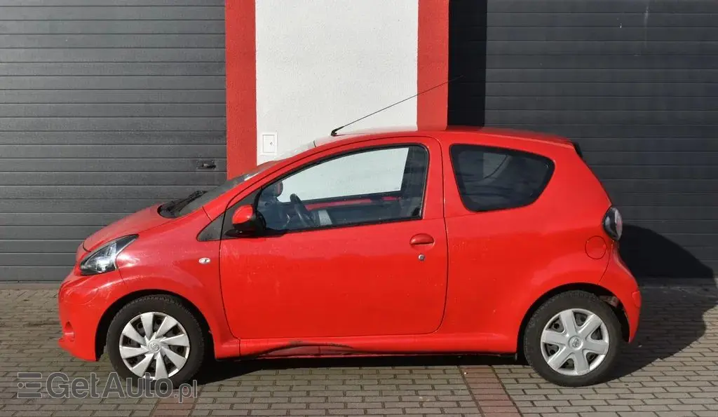 TOYOTA Aygo 