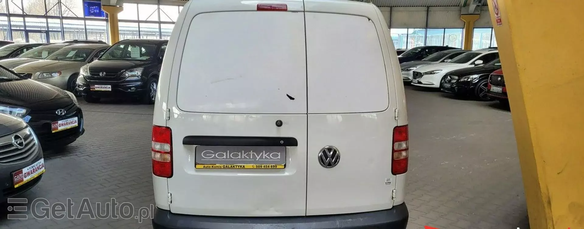 VOLKSWAGEN Caddy 