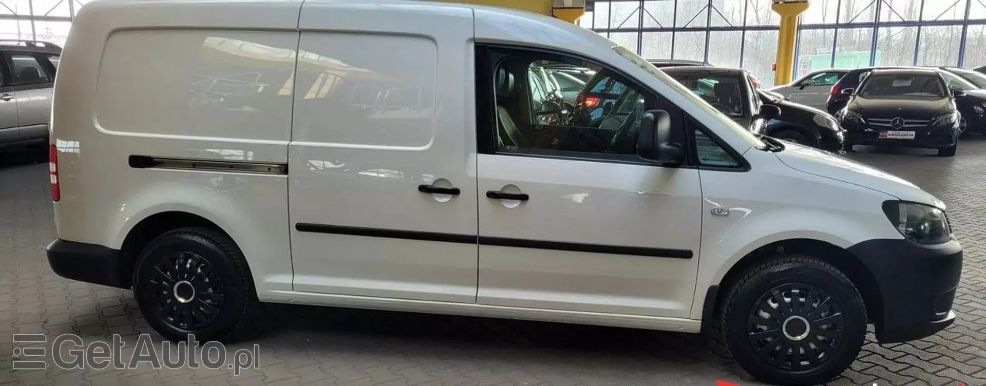 VOLKSWAGEN Caddy 
