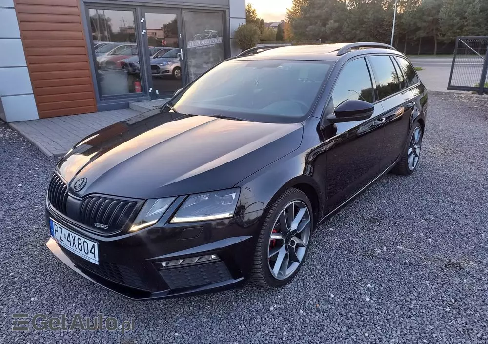SKODA Octavia 2.0 TDI SCR RS DSG