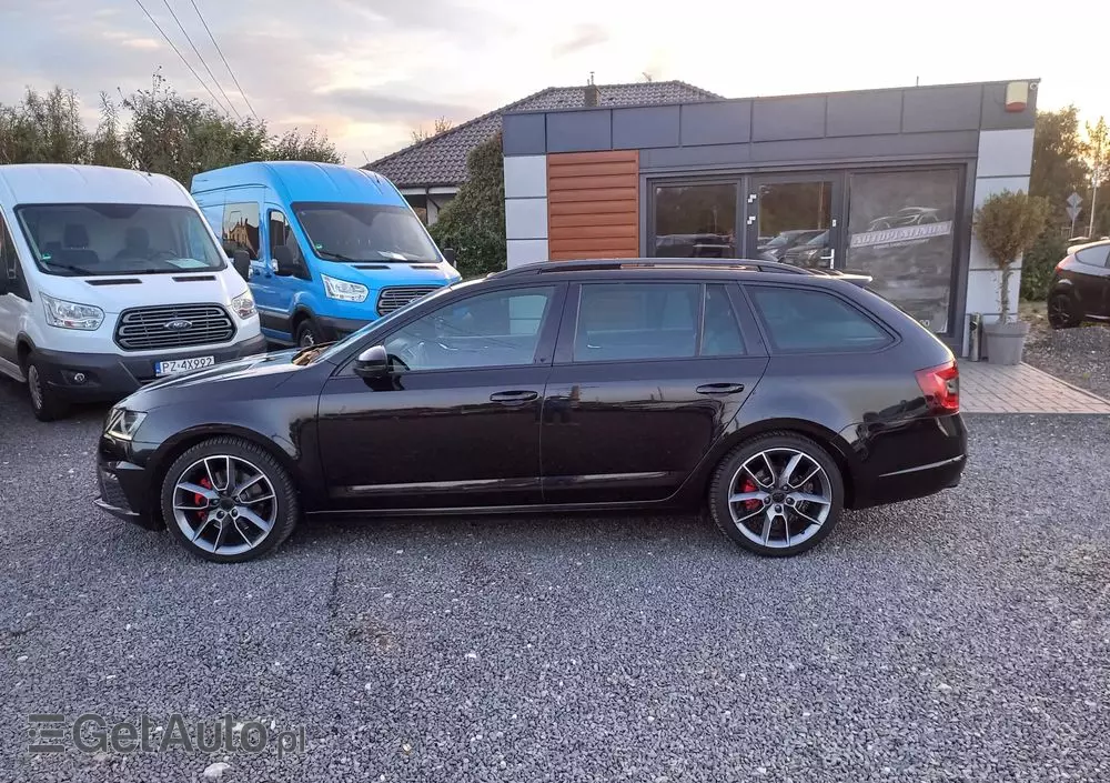 SKODA Octavia 2.0 TDI SCR RS DSG