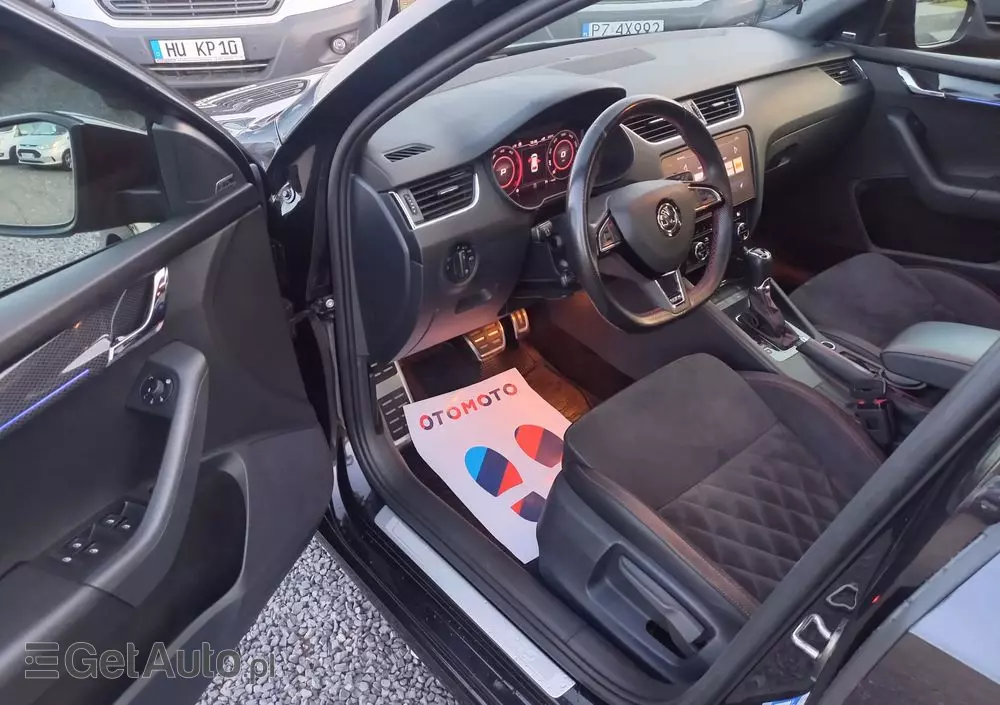 SKODA Octavia 2.0 TDI SCR RS DSG
