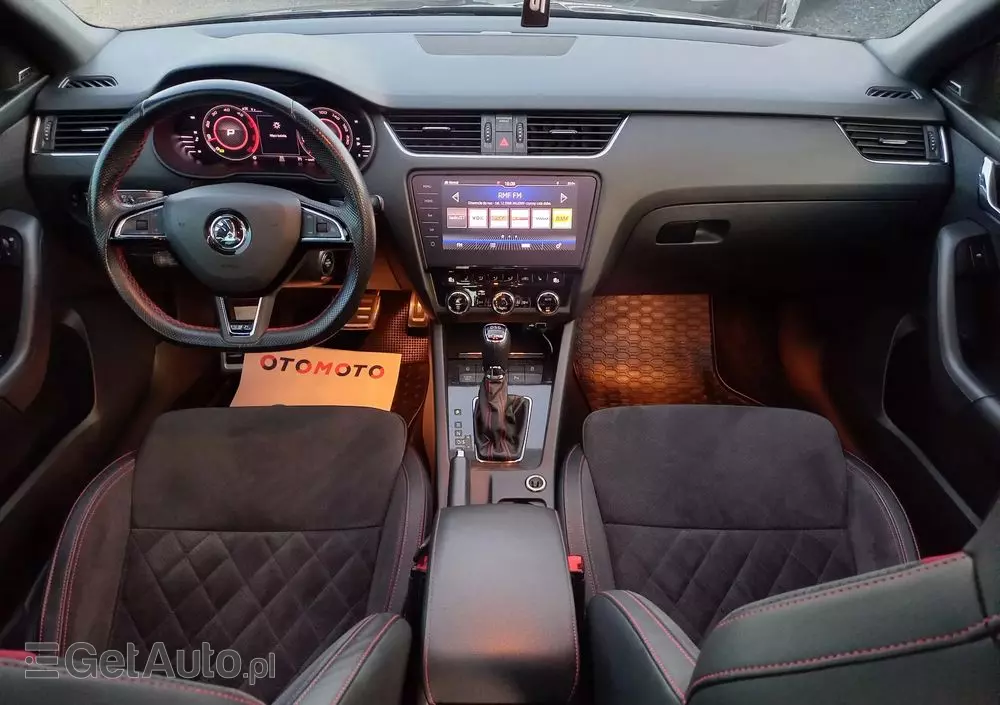 SKODA Octavia 2.0 TDI SCR RS DSG