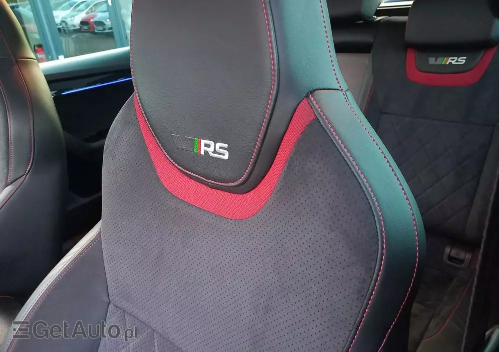 SKODA Octavia 2.0 TDI SCR RS DSG