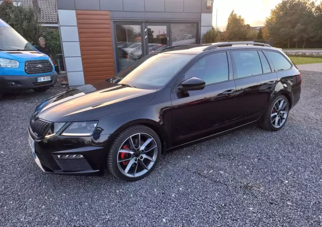 SKODA Octavia 2.0 TDI SCR RS DSG