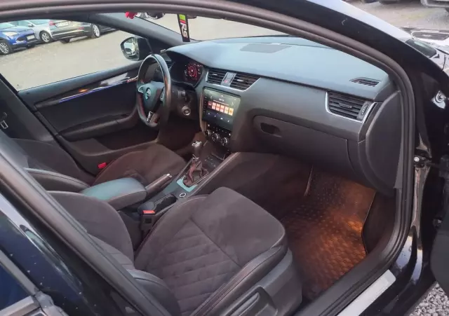 SKODA Octavia 2.0 TDI SCR RS DSG