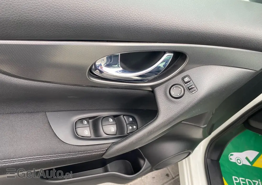 NISSAN Qashqai 1.6 DCi Tekna