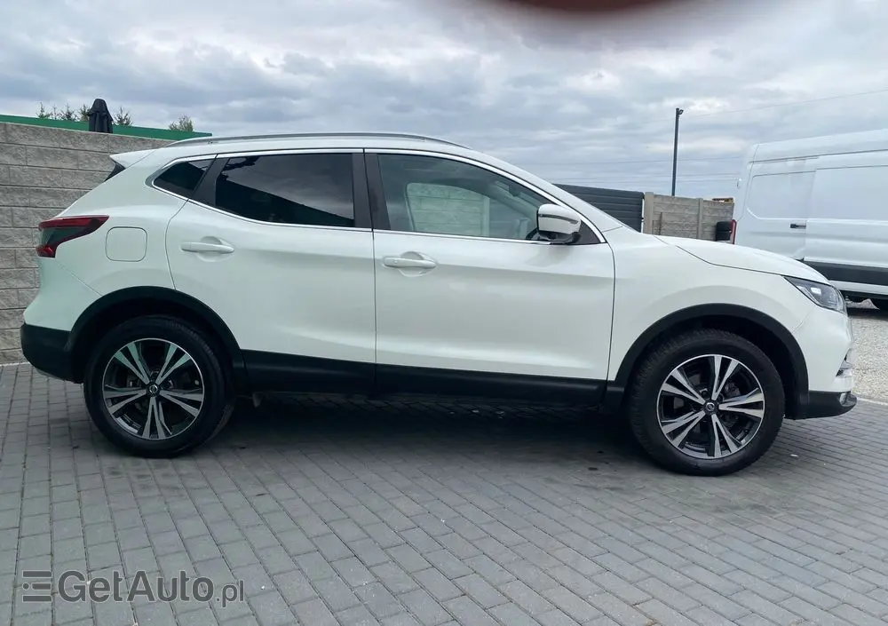 NISSAN Qashqai 1.6 DCi Tekna