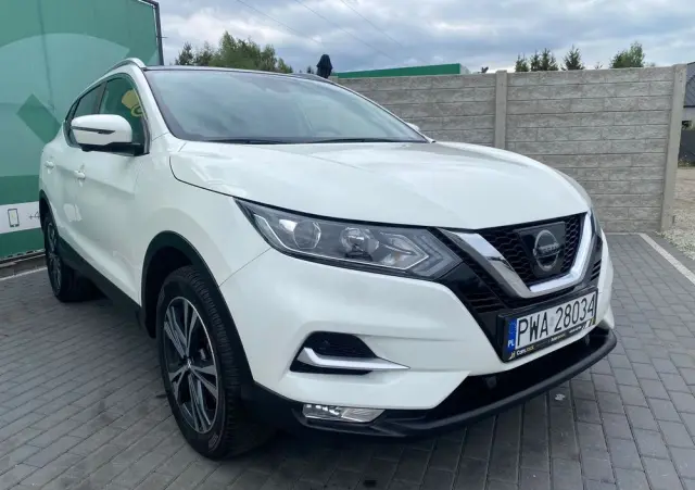 NISSAN Qashqai 1.6 DCi Tekna