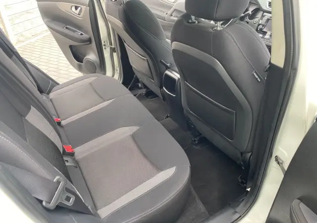 NISSAN Qashqai 1.6 DCi Tekna