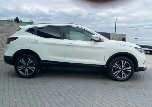 NISSAN Qashqai 1.6 DCi Tekna