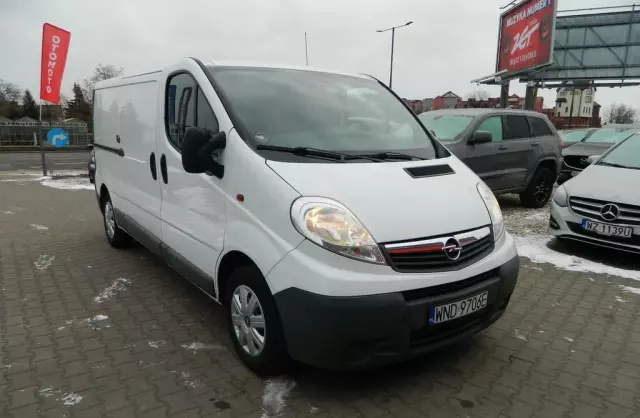 OPEL Vivaro 