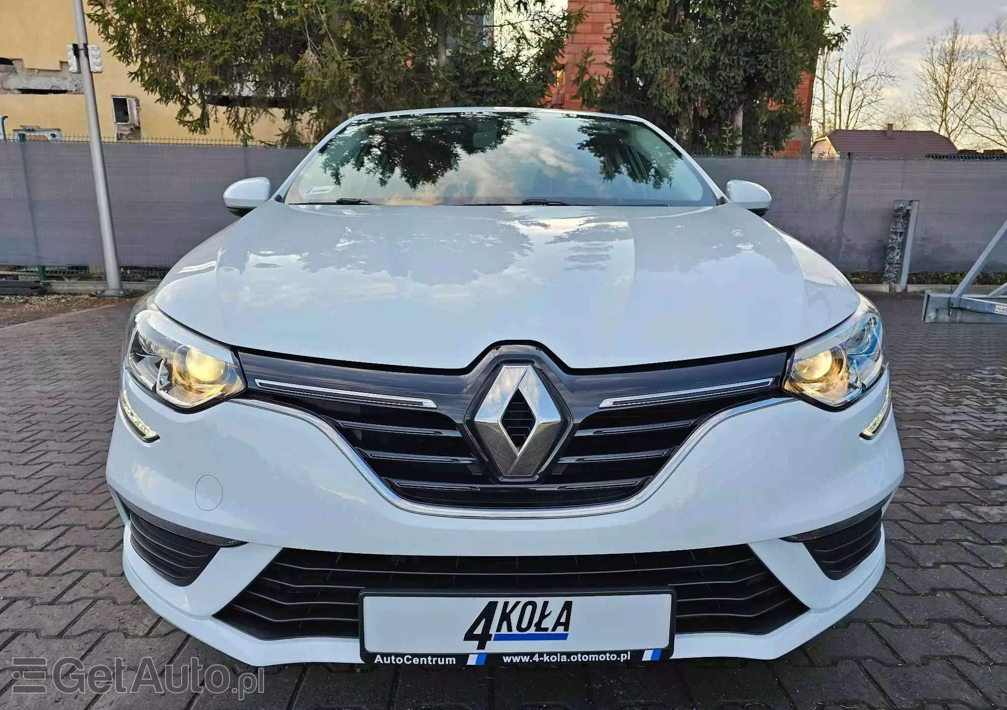 RENAULT Megane 1.6 SCe Life