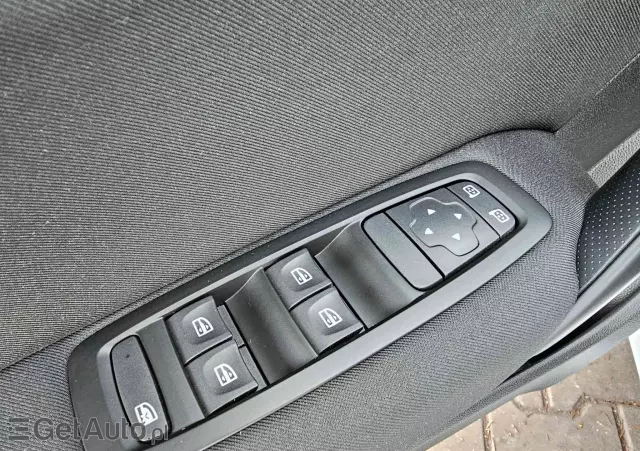 RENAULT Megane 1.6 SCe Life