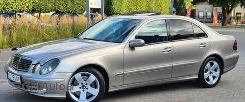 MERCEDES-BENZ Klasa E 