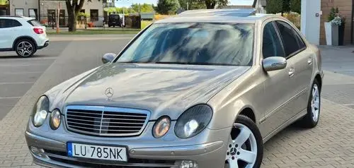 MERCEDES-BENZ Klasa E 