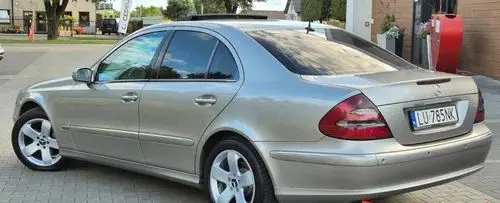 MERCEDES-BENZ Klasa E 