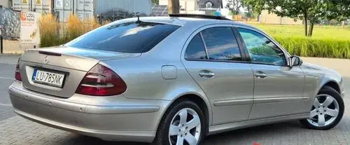 MERCEDES-BENZ Klasa E 