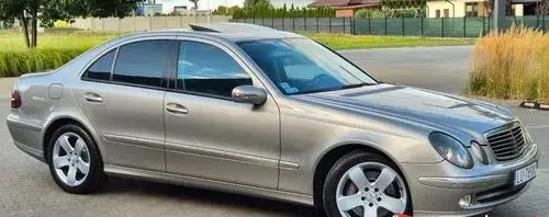 MERCEDES-BENZ Klasa E 
