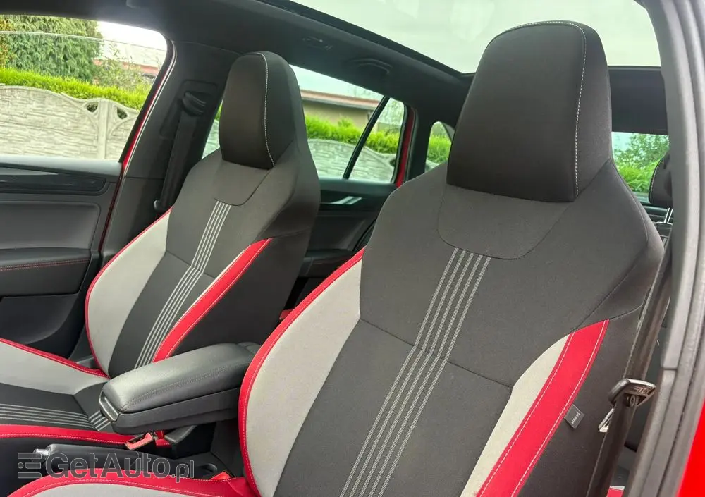 SKODA RAPID Spaceback 1.6 TDI (Green tec) Monte Carlo