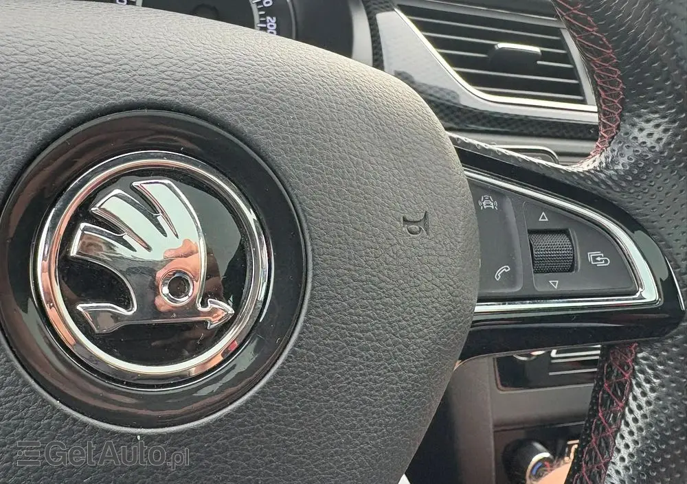 SKODA RAPID Spaceback 1.6 TDI (Green tec) Monte Carlo