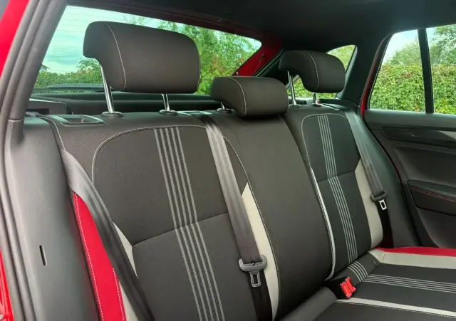 SKODA RAPID Spaceback 1.6 TDI (Green tec) Monte Carlo