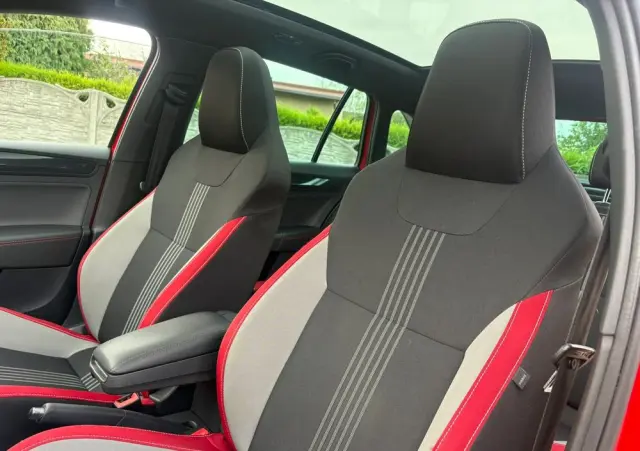 SKODA RAPID Spaceback 1.6 TDI (Green tec) Monte Carlo